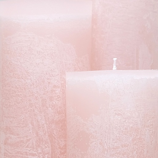Satin Pink verijst